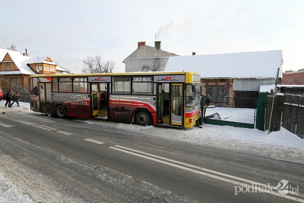 Autobus MZK staranował 11-letniego chłopca