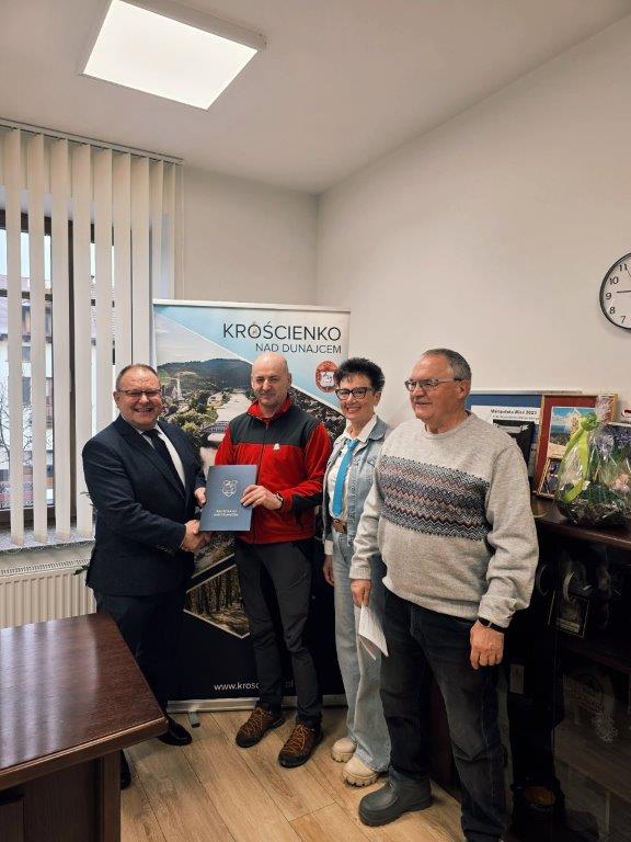 Dotacja dla PTTK na ratowanie zabytkowej siedziby