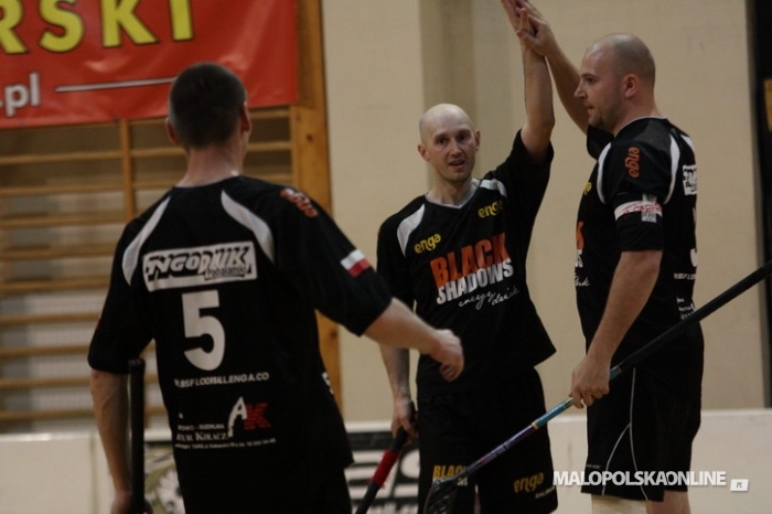 Korona dla Black Shadows