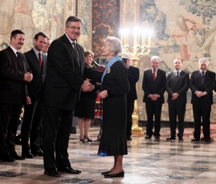 Prezydent odznaczył dziś w Krakowie ludzi kultury