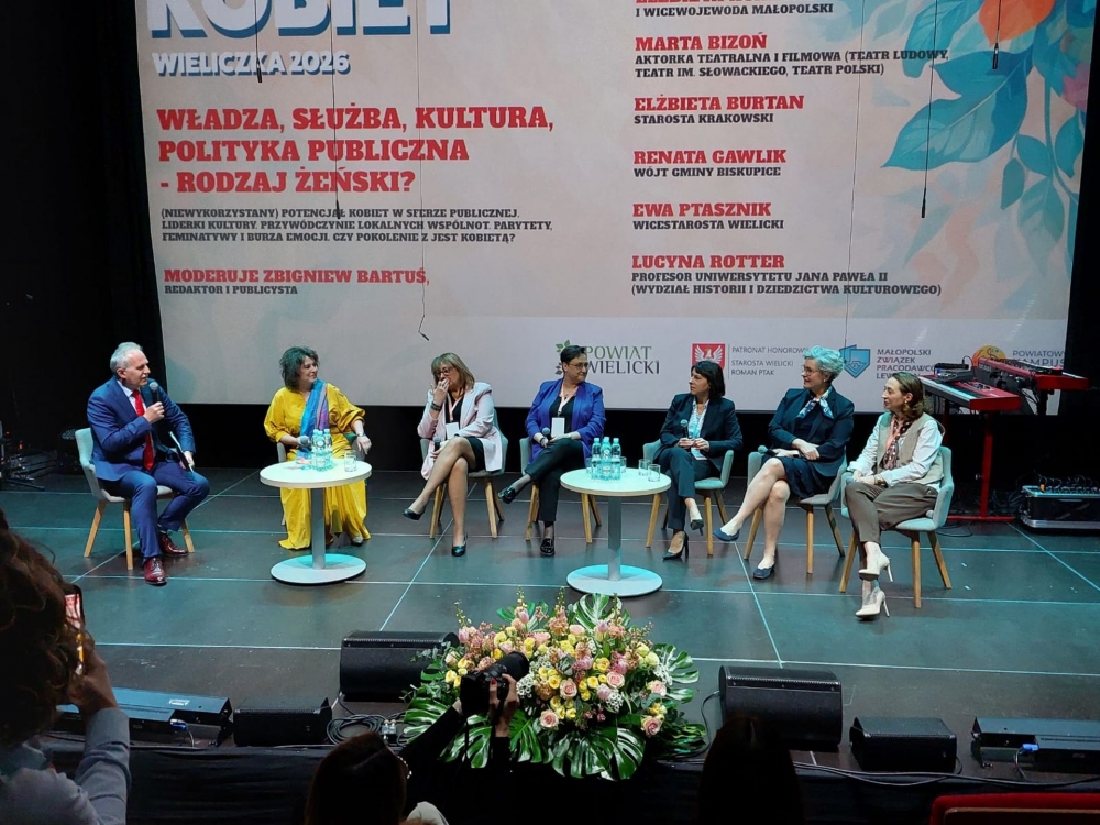 Powiatowe Forum Kobiet w Wieliczce. O roli kobiet we współczesnym świecie