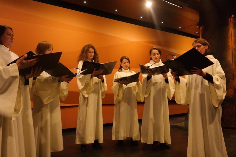 Koncert pieśni średniowiecznych zespołu Flores Rosarum (zdjęcia)