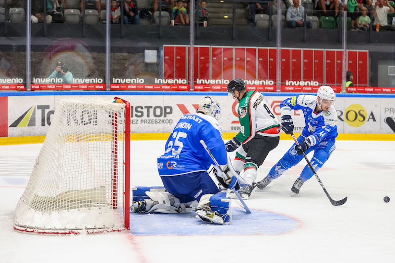 Przed 13. kolejką TAURON HOKEJ LIGI: Wicelider kontra zdobywca Superpucharu