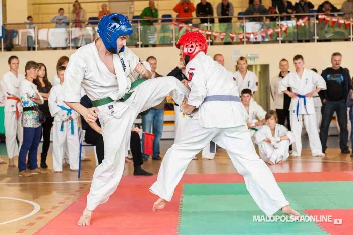 XI Młodzieżowy Turniej Karate Kyokushin. Najlepsi zawodnicy to Julia Nykaza i Tadeusz Urbaniak (zdjęcia)
