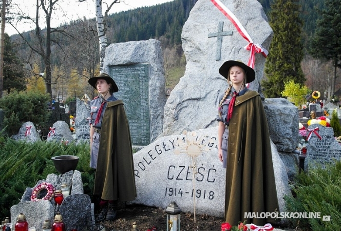 Polski listopad nie jest tragicznie smutny...