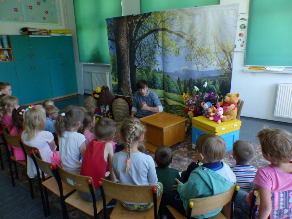 Warsztaty pszczelarskie w Szkole Podstawowej w Łapszach Niżnych