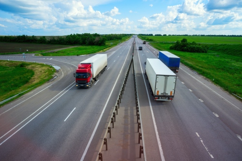 Czym jest transport samochodowy? <em>(art. sponsorowany)</em>