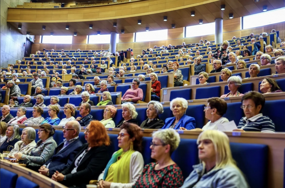 O zdrowiu, aktywności i jakości życia osób starszych podczas 19. Forum Seniorów