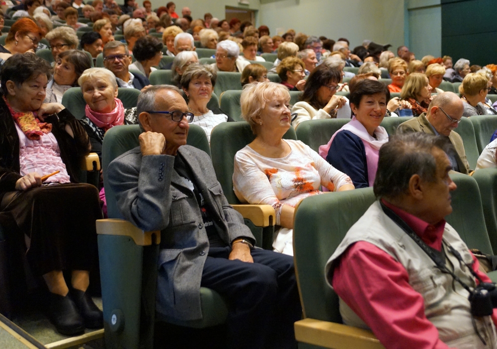 Gaudeamus w Sądeckim Uniwersytecie Trzeciego Wieku (zdjęcia)