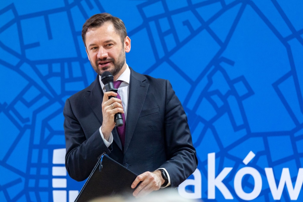 fb.com/aleksander.miszalski