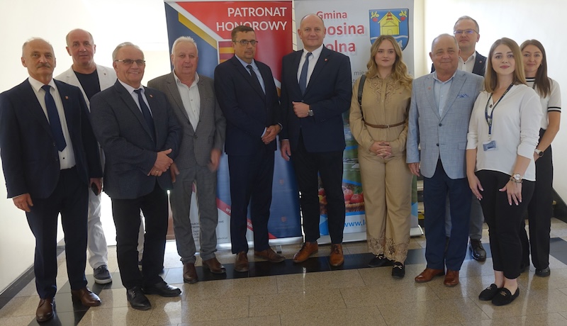 Rok działania i ponad 6600 załatwionych spraw (zdjęcia)